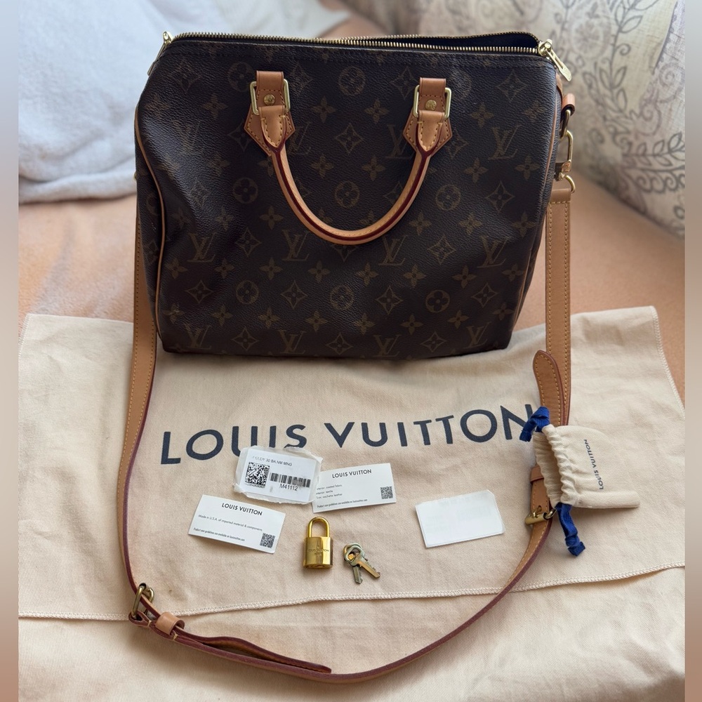**SOLD**Louis Vuitton Monogram Speedy 30